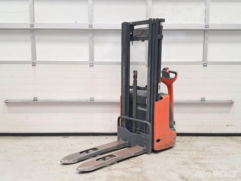 Linde L10 Rankiniai vėžimėliai