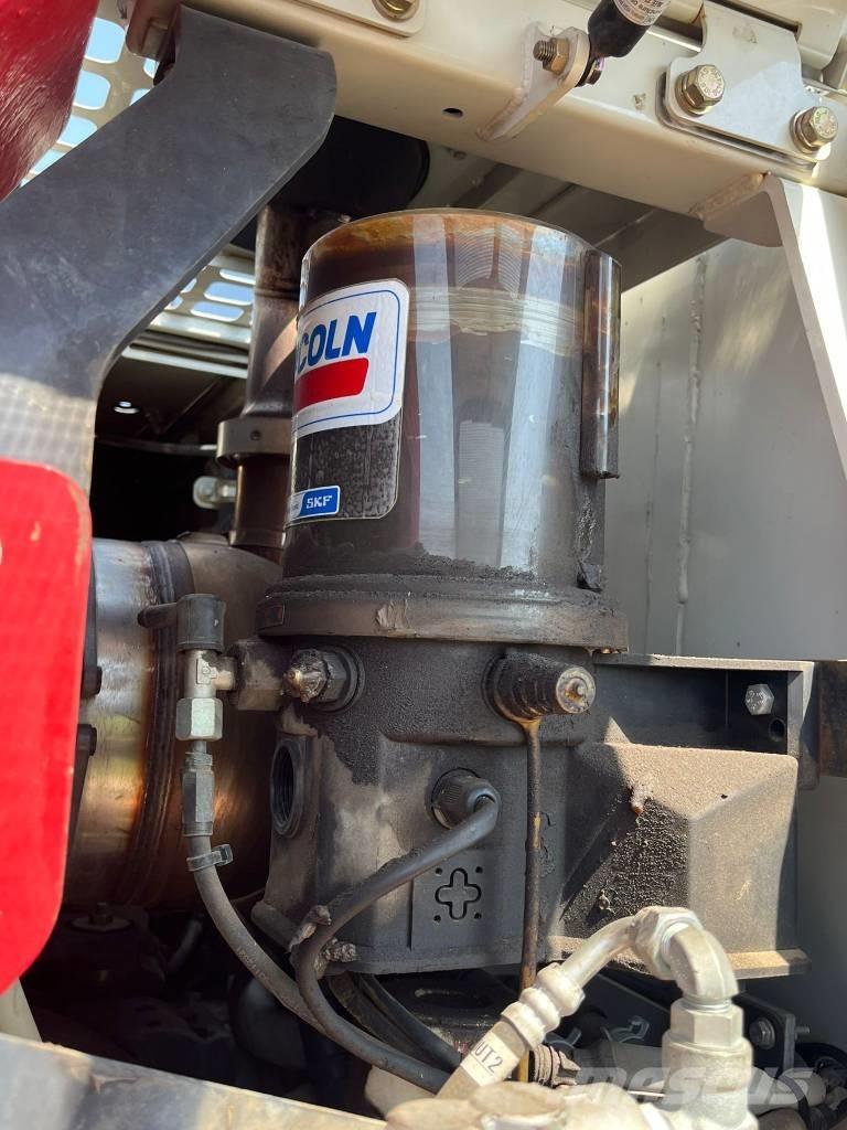 Takeuchi TB 2150 Vikšriniai ekskavatoriai