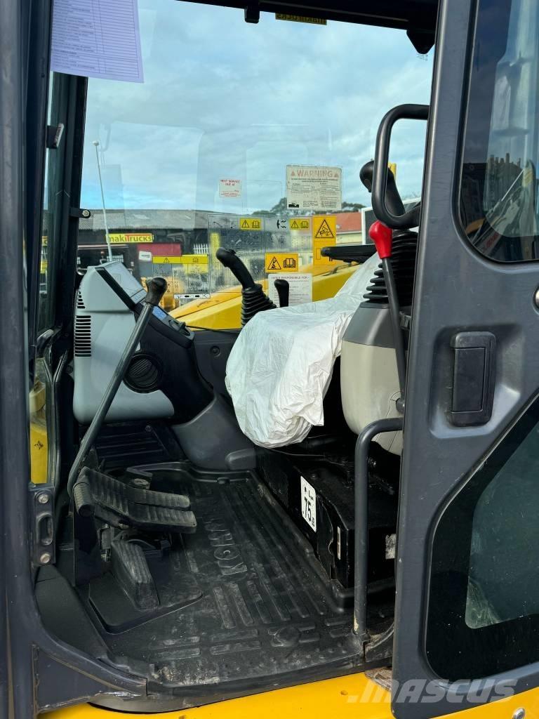 Komatsu PC 118 MR-8 Vikšriniai ekskavatoriai