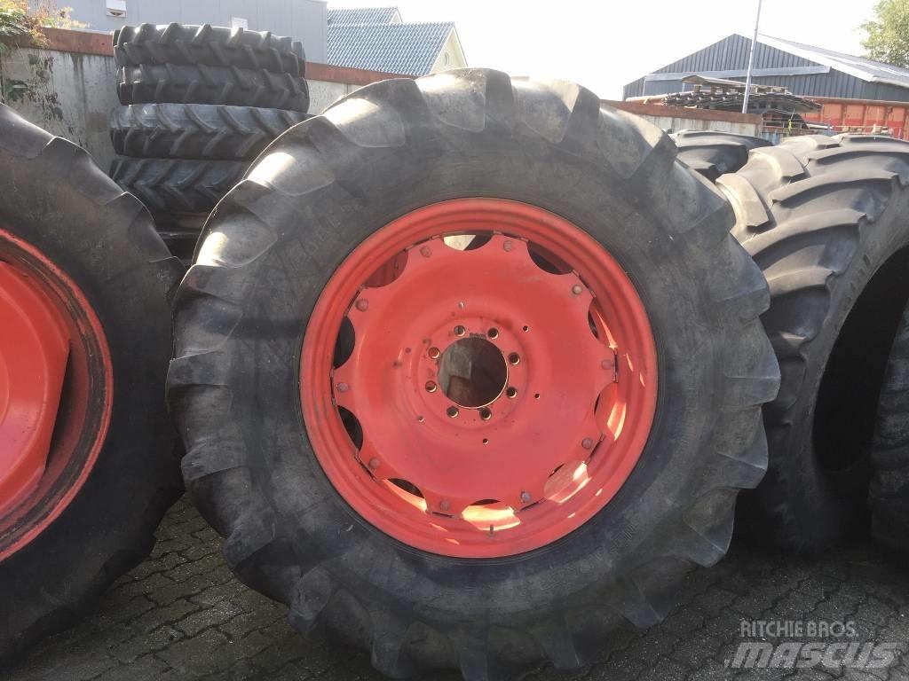Taurus 20.8 R 38 Padangos, ratai ir ratlankiai