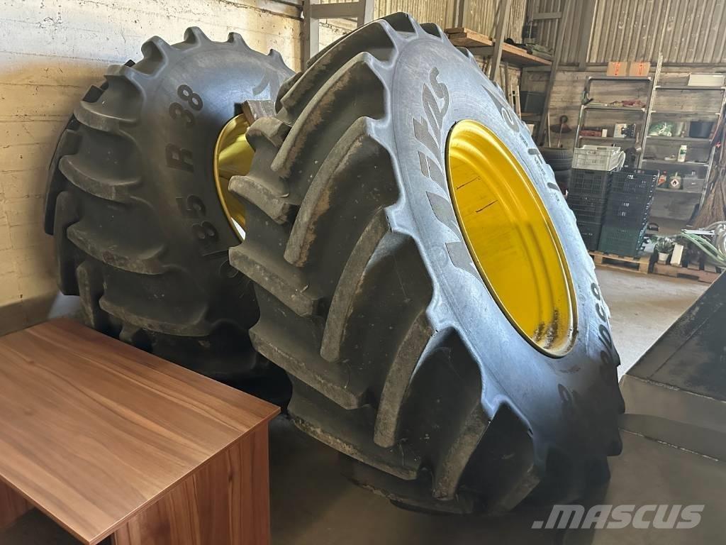 John Deere 8370 R Traktoriai