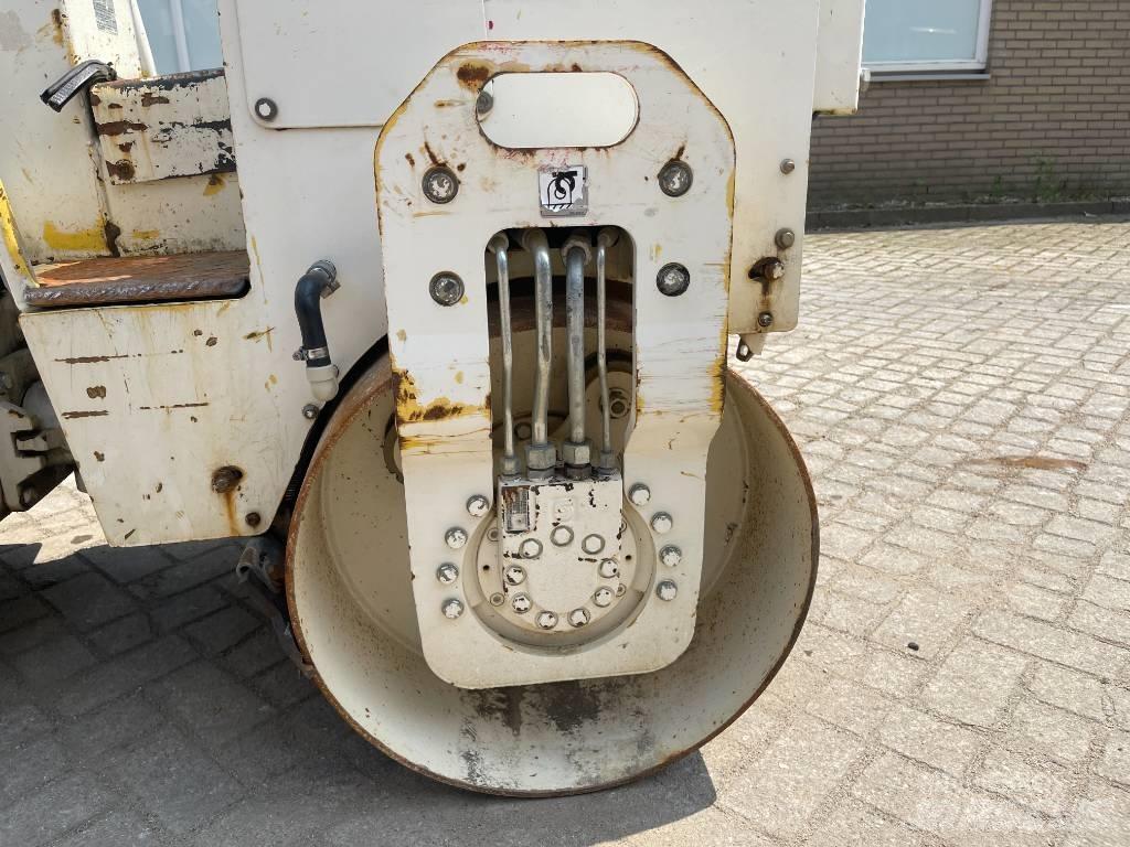 Bomag BW100ADM-2 Porinių būgnų volai