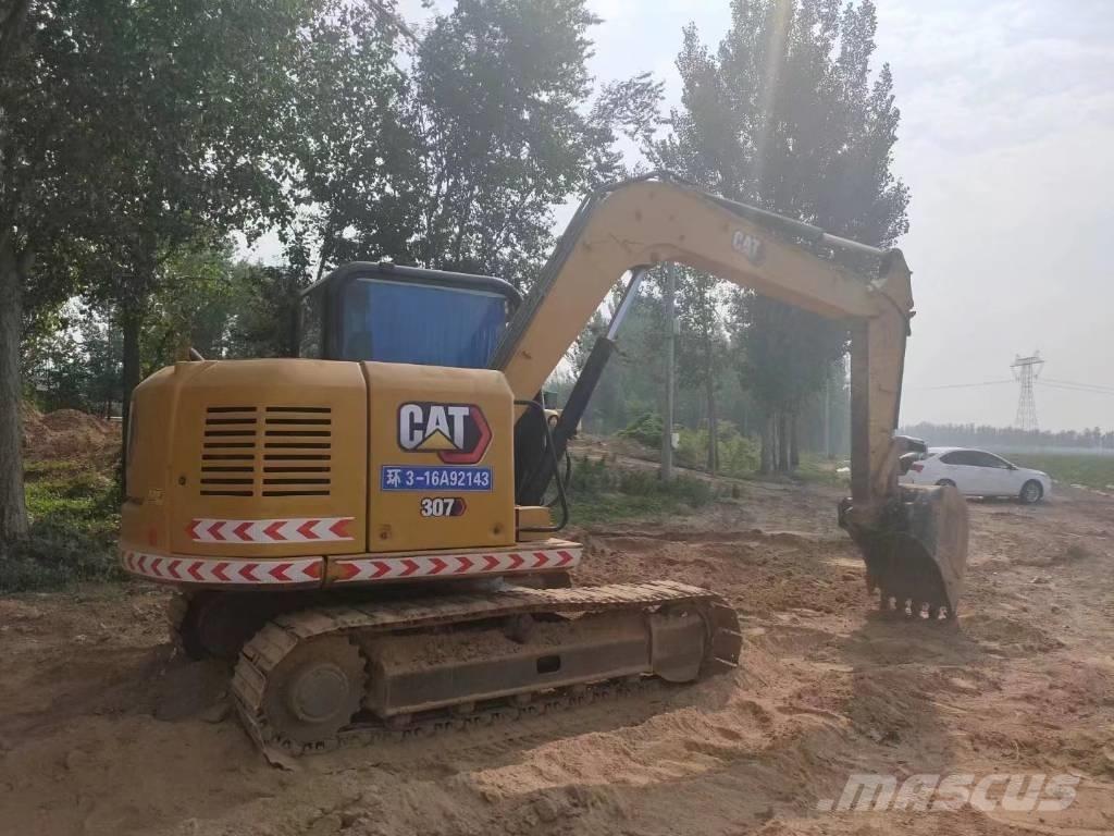 CAT 307E2 Vidutinės galios ekskavatoriai 7-12 t