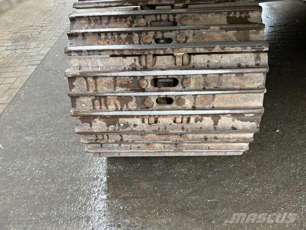 CAT 320 Vikšriniai ekskavatoriai