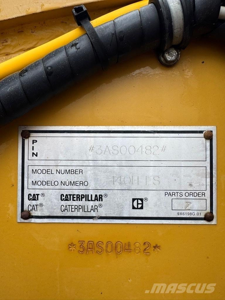 CAT 140 H Greideriai