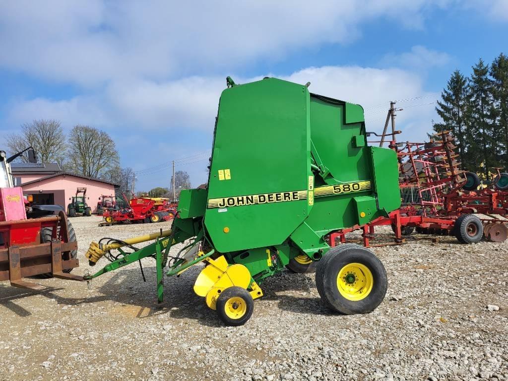John Deere 580 Ritinių presai