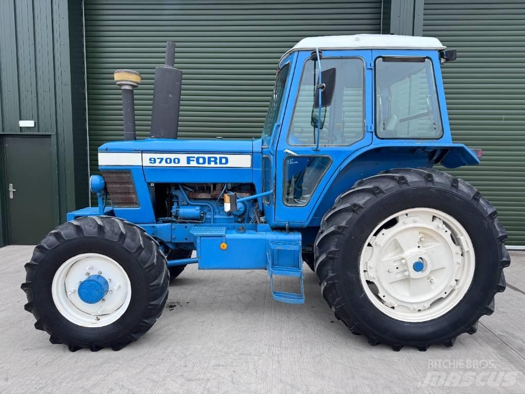 Ford 9700 Traktoriai