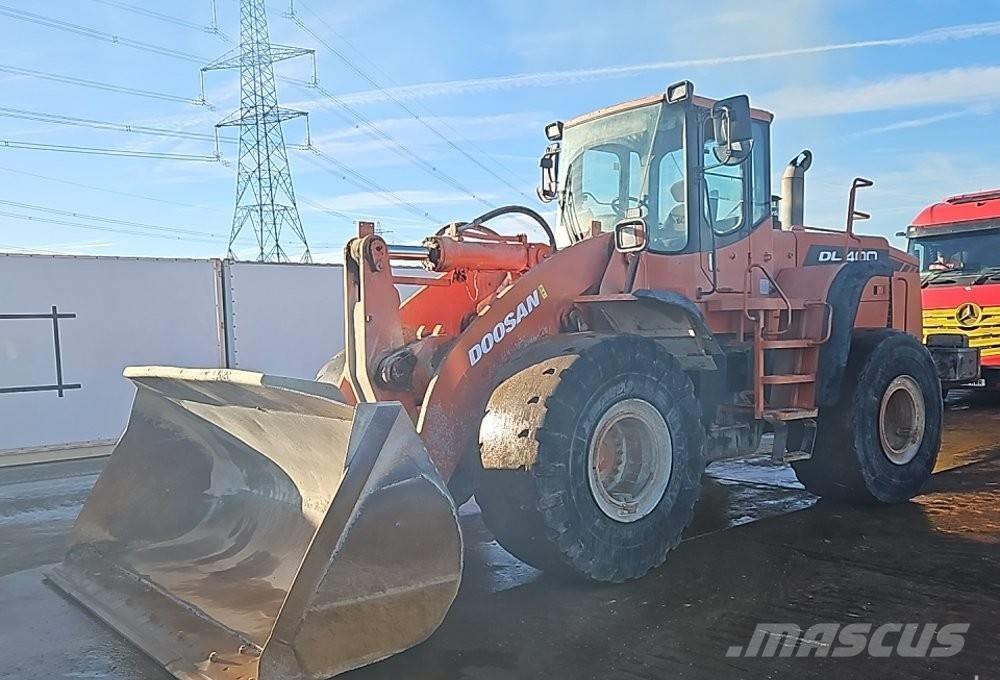 Doosan DL 400 Naudoti ratiniai krautuvai