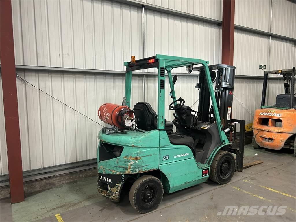 Mitsubishi FG25NT LPG (dujiniai) krautuvai