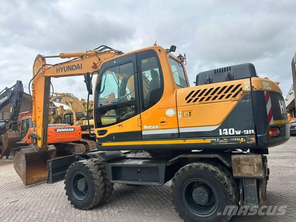 Hyundai 140W-9A Ratiniai ekskavatoriai