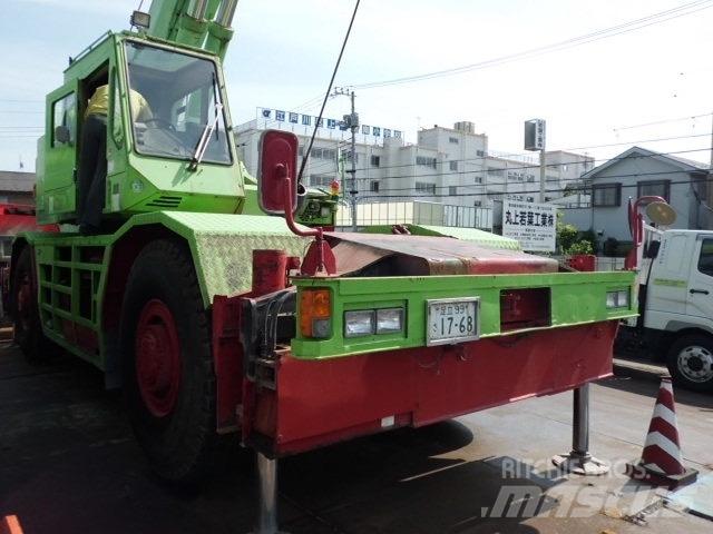 Tadano TR500M-2 Neapdoroto reljefo kranai