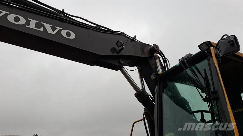 Volvo EW 160C Statyba - Kita