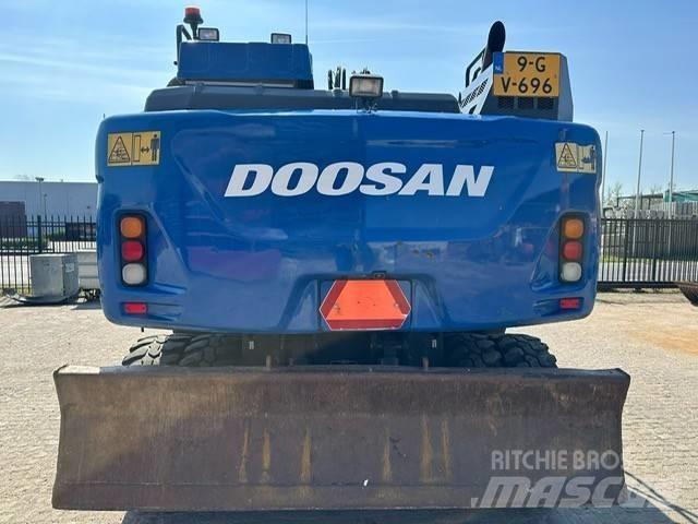 Doosan DX 170 W Ratiniai ekskavatoriai