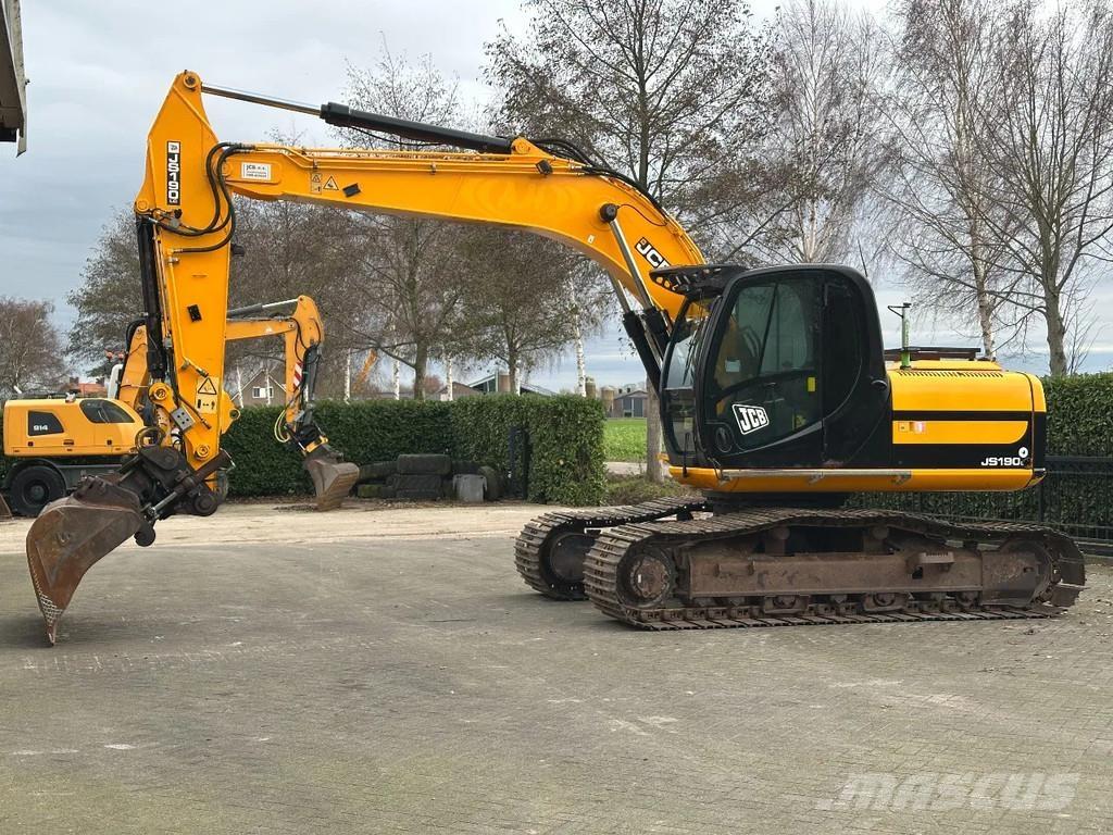 JCB JS190LC Vikšriniai ekskavatoriai