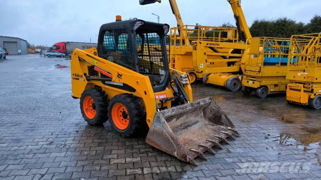 Bobcat S 450 Krautuvai su šoniniu pasukimu