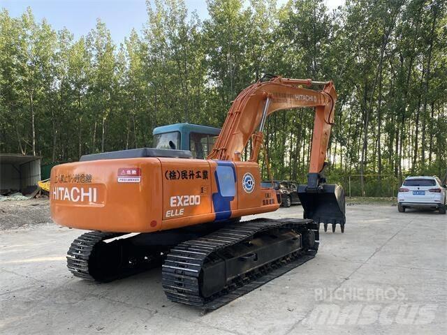 Hitachi EX200 Vikšriniai ekskavatoriai