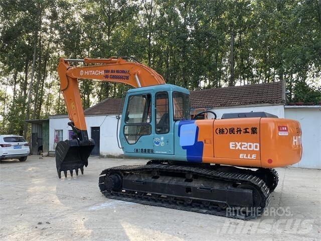 Hitachi EX200 Vikšriniai ekskavatoriai
