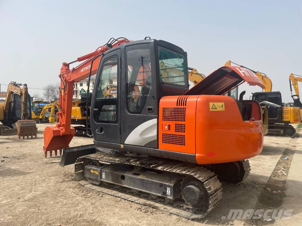 Hitachi ZX 70 Vidutinės galios ekskavatoriai 7-12 t