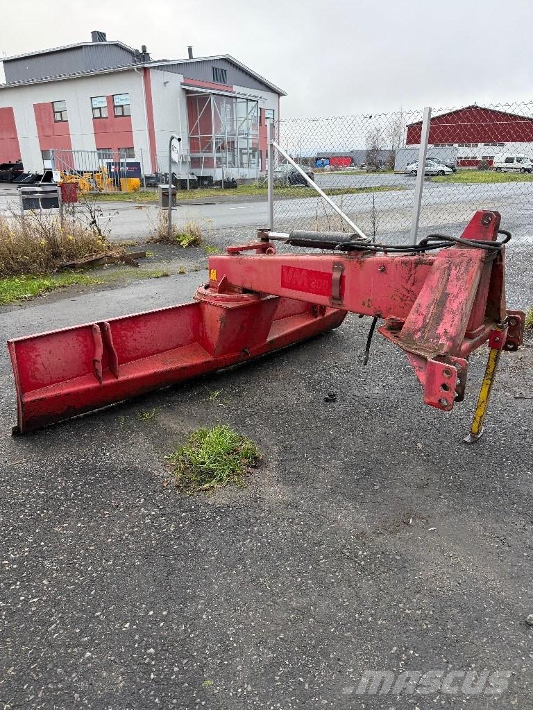 VM 300 JH 2 Kelių valytuvai