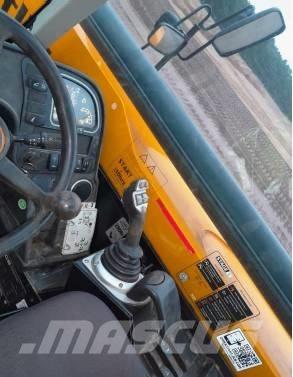 JCB 540-140 Teleskopiniai krautuvai