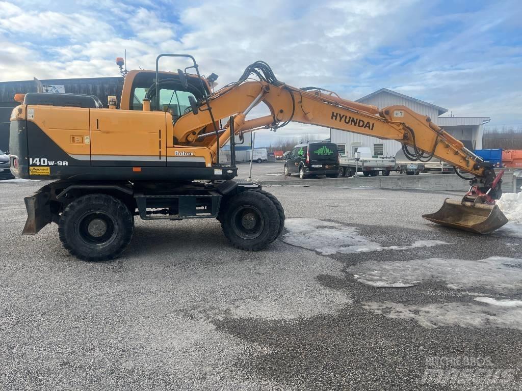 Hyundai 140w 9A Ratiniai ekskavatoriai