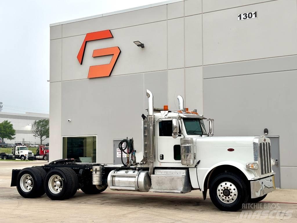 Peterbilt 389 Naudoti vilkikai