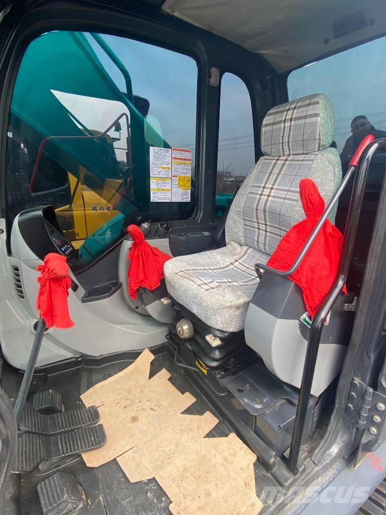Kobelco SK 350 Vikšriniai ekskavatoriai