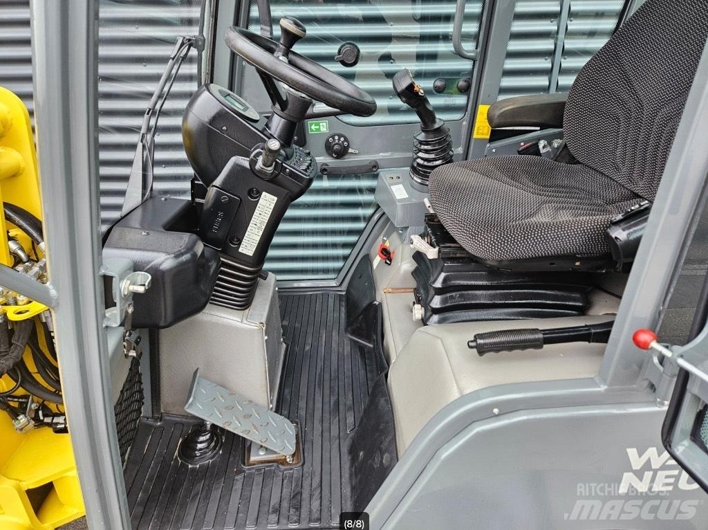 Wacker Neuson WL 32 Naudoti ratiniai krautuvai