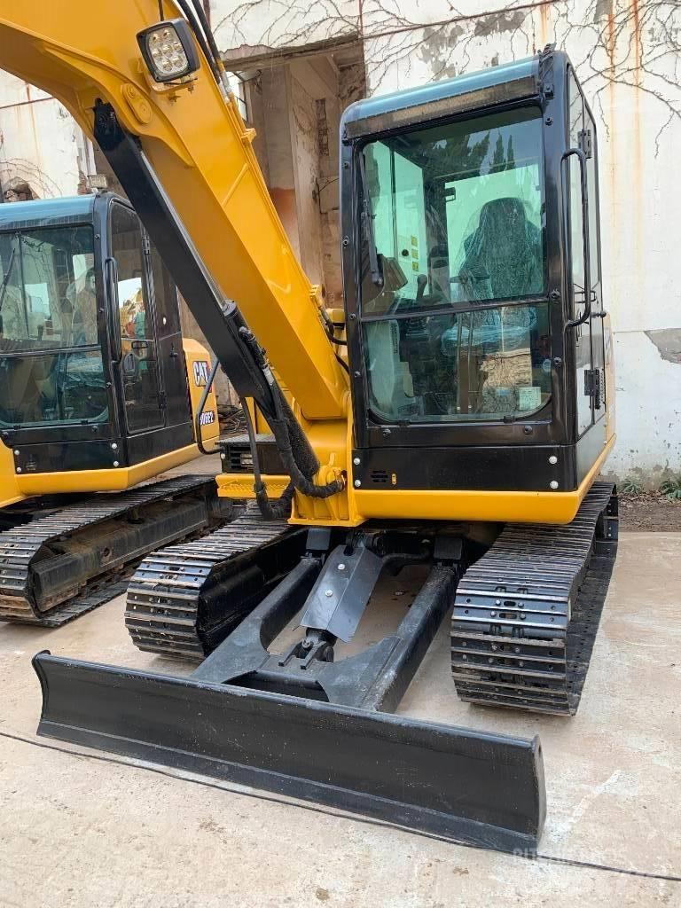 CAT 305.5E2 Vikšriniai ekskavatoriai