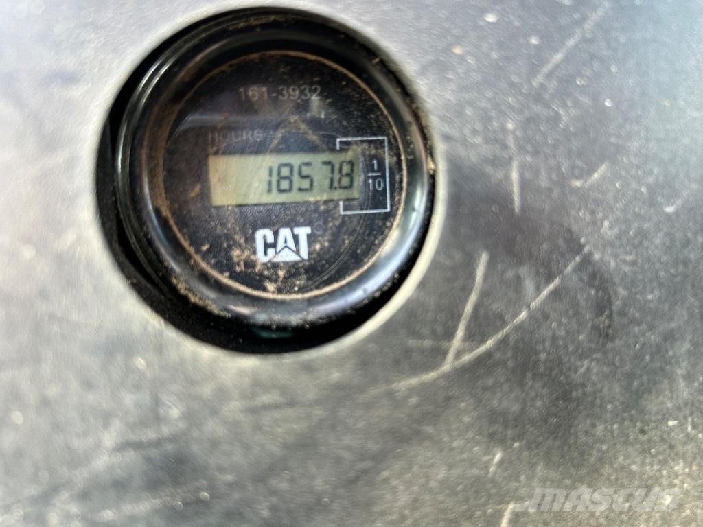 CAT 303.5 C Mini ekskavatoriai < 7 t