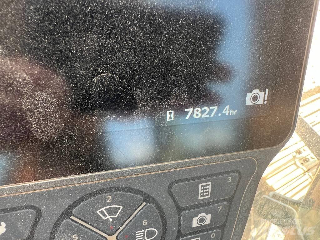 CASE CX 130 D Vikšriniai ekskavatoriai