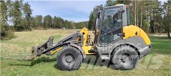 Mecalac AX850 Naudoti ratiniai krautuvai