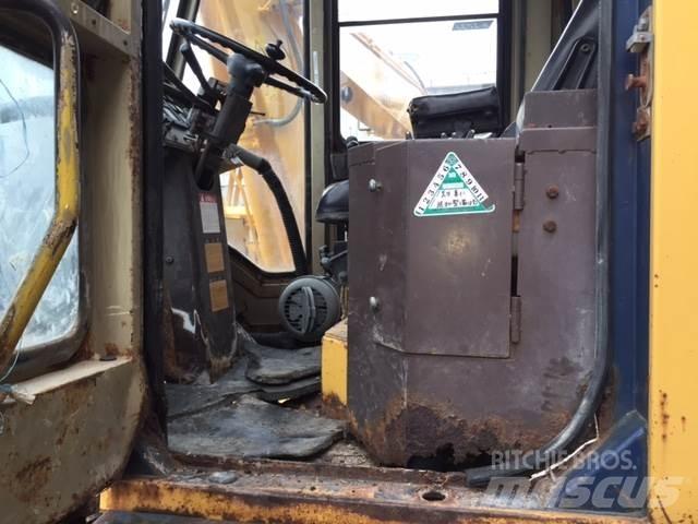 Komatsu WA150-1 Naudoti ratiniai krautuvai