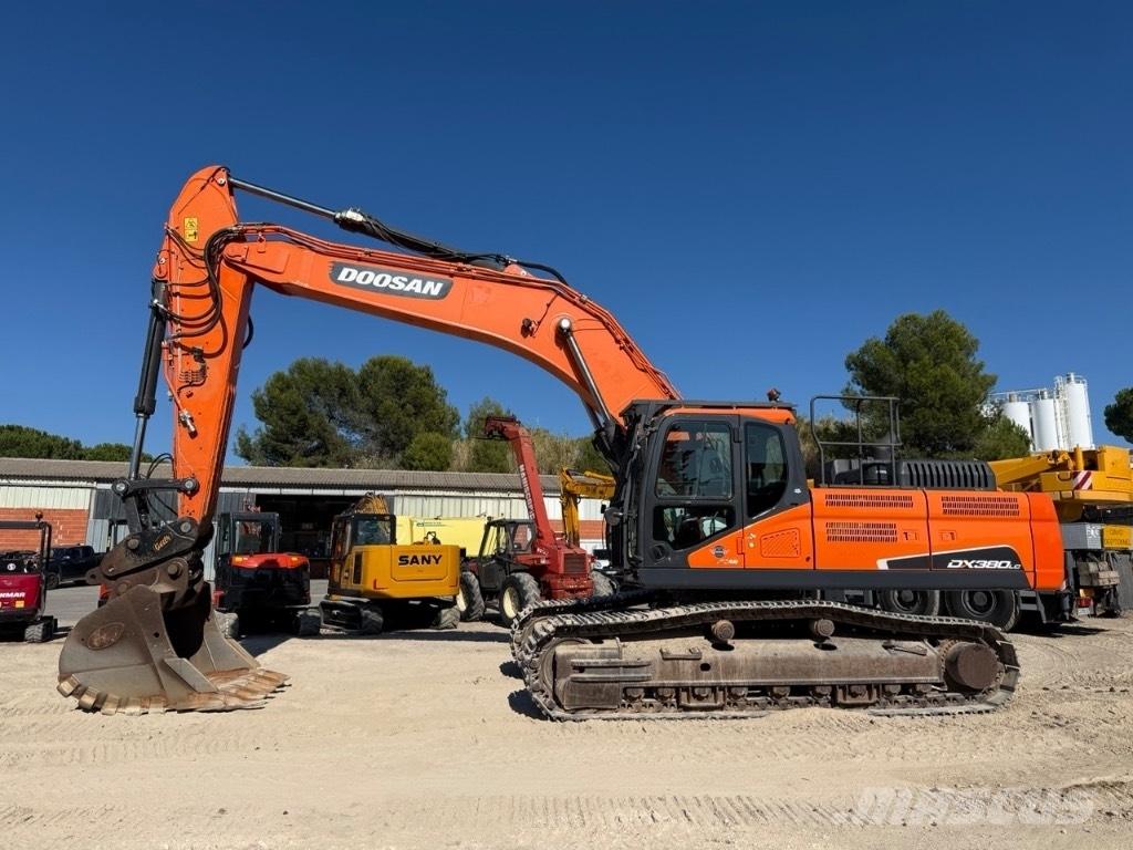 Doosan DX 380 LC Vikšriniai ekskavatoriai