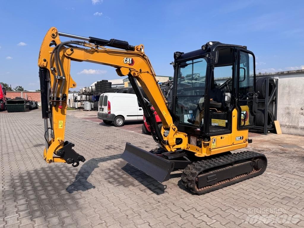 CAT 302.7 D CR Mini ekskavatoriai < 7 t
