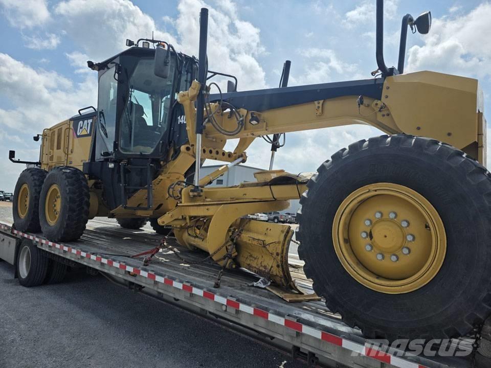 CAT 140 M 2 Greideriai