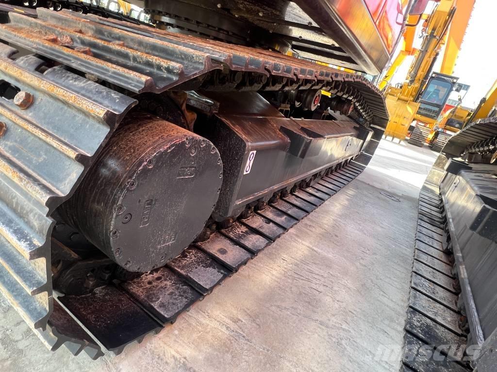 Doosan DX 225 Vikšriniai ekskavatoriai