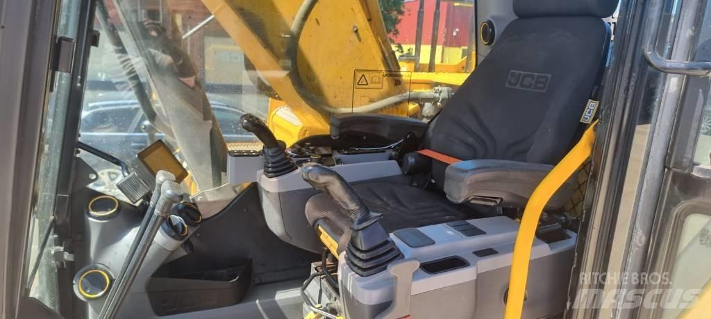 JCB 220 XL Vikšriniai ekskavatoriai