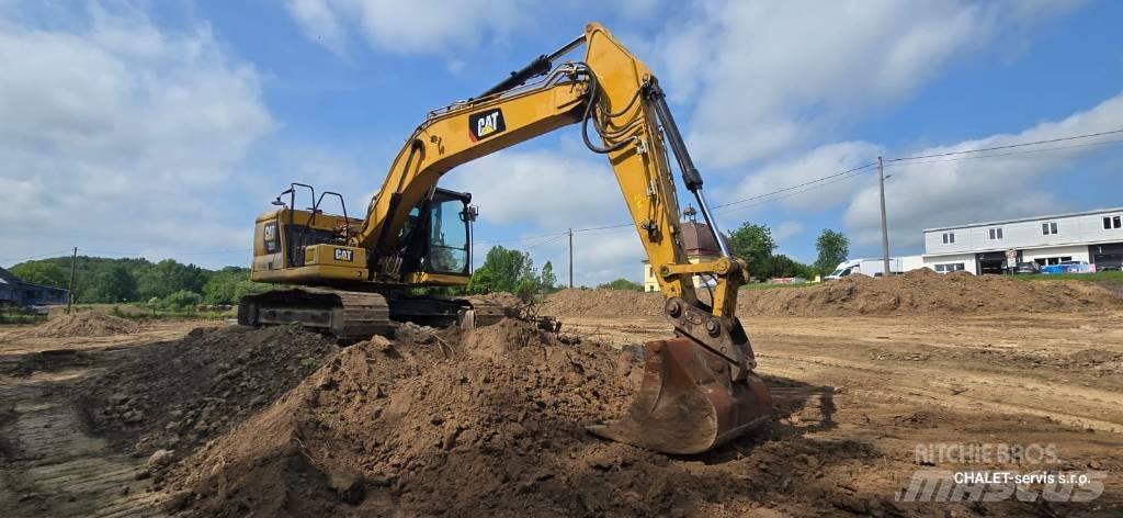 CAT 320 Vikšriniai ekskavatoriai