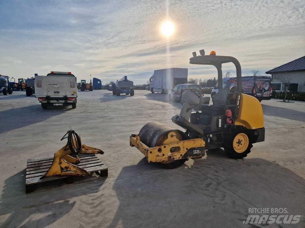 Volvo SD 25 D  R329 Vieno būgno volai