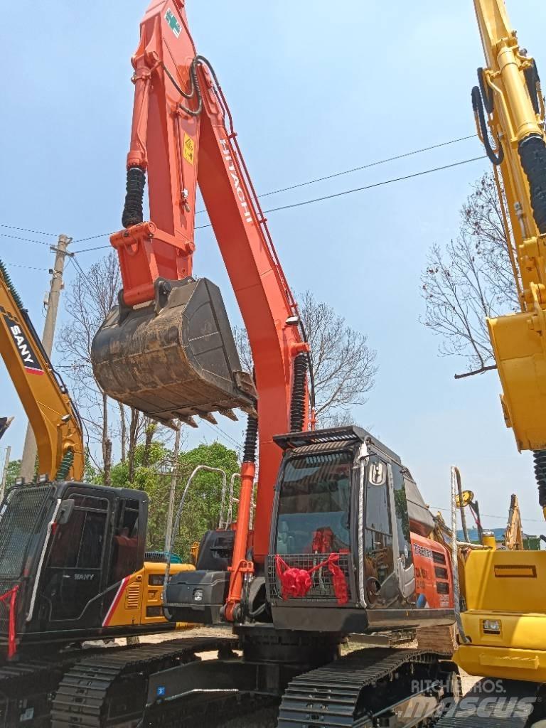 Hitachi ZX 240 Vikšriniai ekskavatoriai