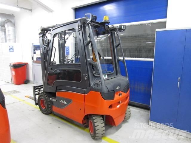 Linde E25 Elektriniai šakiniai krautuvai