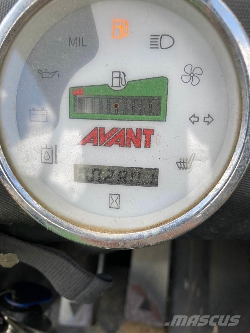 Avant 225 Mini krautuvai