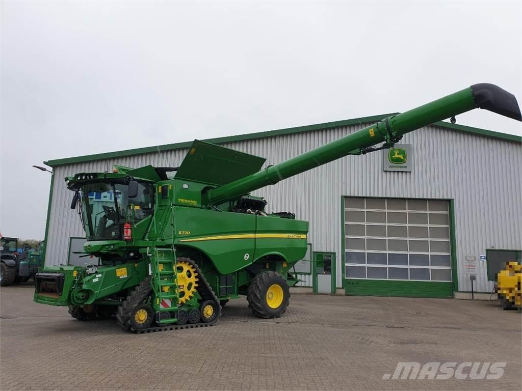 John Deere S770 Derliaus nuėmimo kombainai