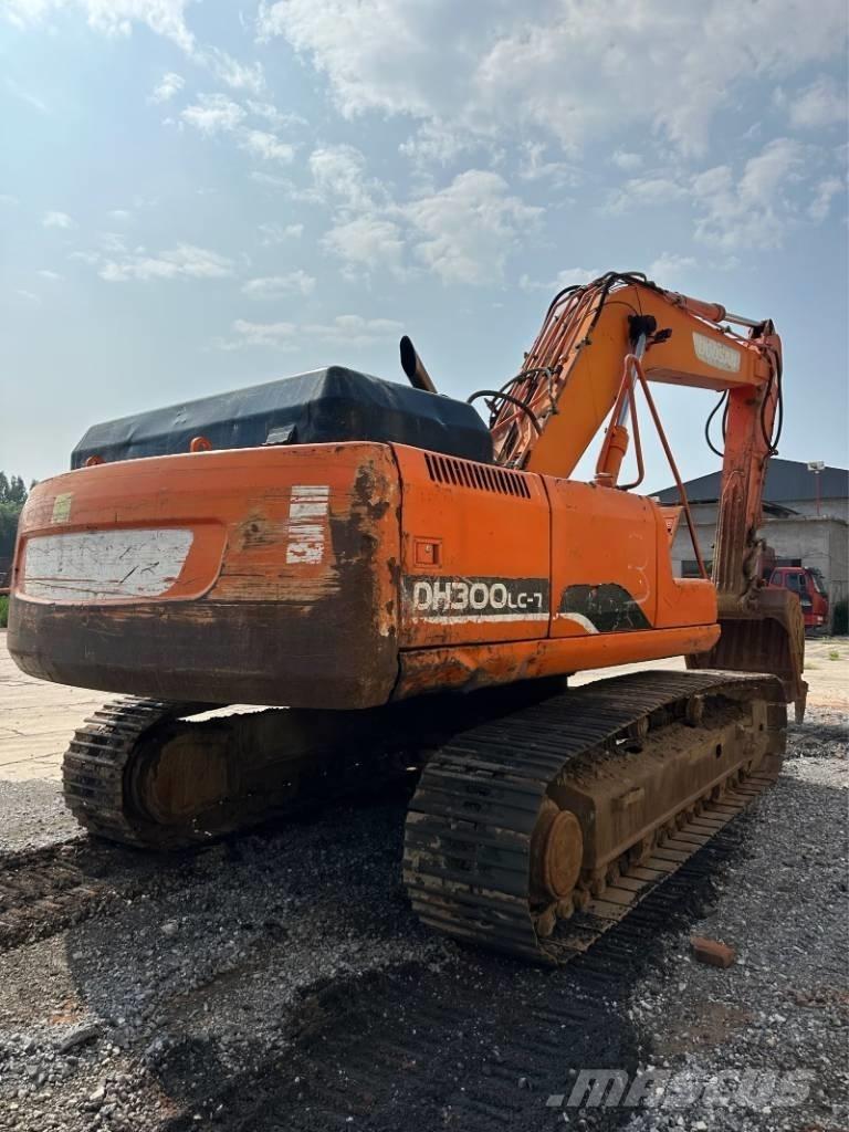 Doosan DH300 Vikšriniai ekskavatoriai