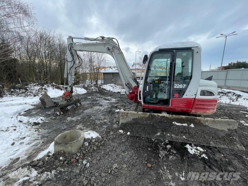 Takeuchi TB285 Vidutinės galios ekskavatoriai 7-12 t
