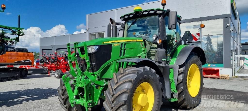 John Deere 6250 R Traktoriai