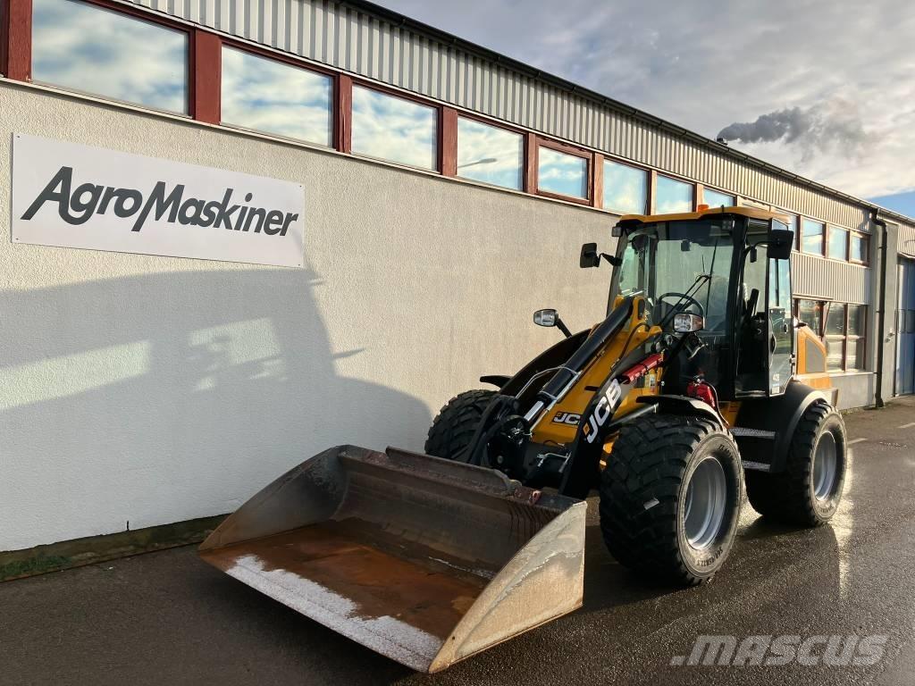 JCB 409 STAGE V - AGRI Mini krautuvai