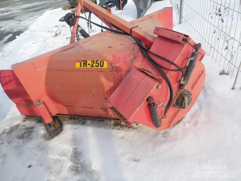  TR-250 lumilinko Sniego pūstuvai