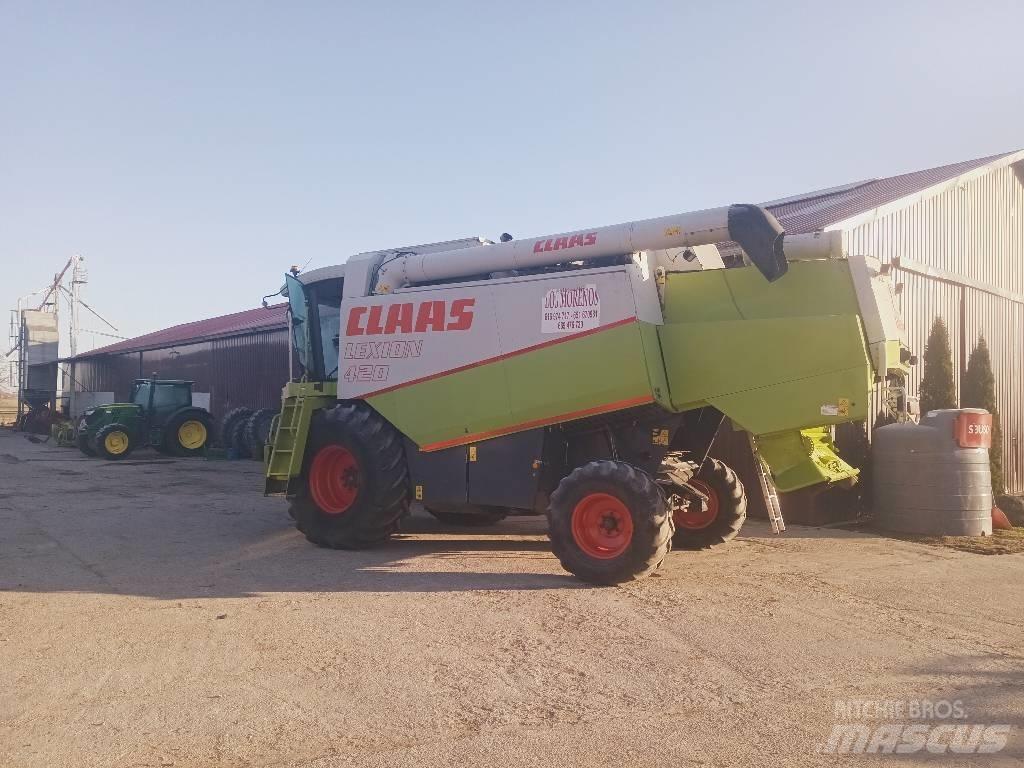 CLAAS Lexion 420 Derliaus nuėmimo kombainai